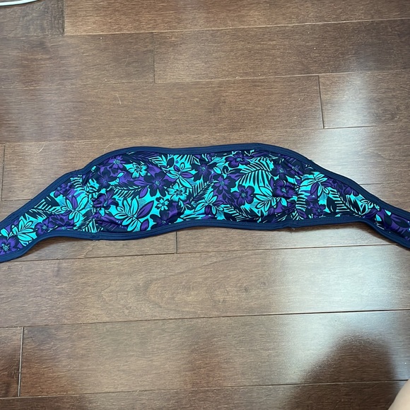 Hawaiian Flower Strapless Bikini Top - Picture 5 of 5